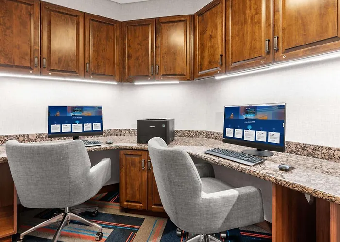 Hampton Inn & Suites Fairbanks